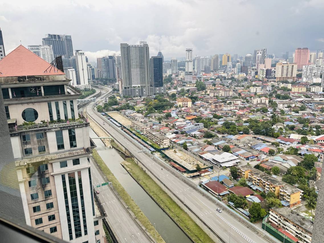 Scarletz Suites KLCC by Ango